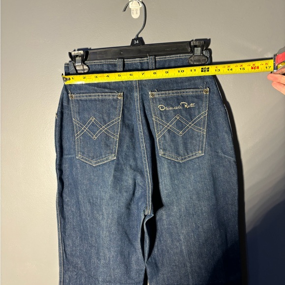 Vintage 1970s Embroidered Oscar De La Renta Jeans Size 24 - Picture 4 of 6